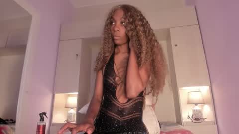 Snapshot of joyceblake chatting on February 2026 08:25:01 PM joyceblake online show from February 2026 08:25:01 PM