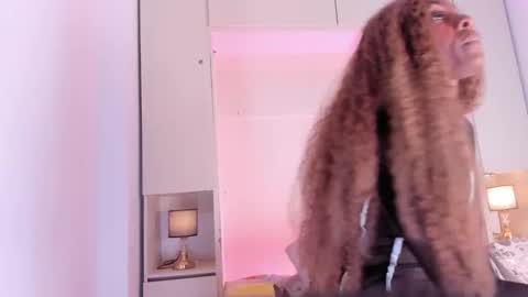 Snapshot of joyceblake chatting on February 2026 08:14:02 PM joyceblake online show from February 2026 08:14:02 PM