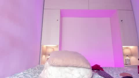 Snapshot of joyceblake chatting on June 2026 06:52:02 AM joyceblake online show from June 2026 06:52:02 AM