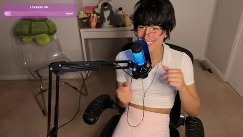 Snapshot of joystickjackie chatting on December 2024 11:35:02 PM Jackie Joy online show from December 2024 11:35:02 PM