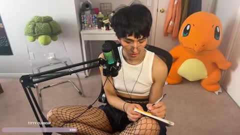 Snapshot of joystickjackie chatting on January 2026 06:23:01 PM Jackie Joy online show from January 2026 06:23:01 PM