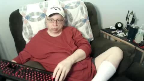 jpmel99 online show from April 2026 11:27:01 PM