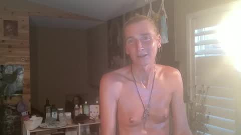 Snapshot of jpsunflower chatting on November 2025 10:41:01 PM JP Sunflower Angel Love online show from November 2025 10:41:01 PM