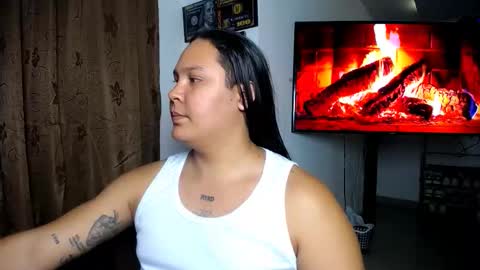 INDEPENDENT MODEL online show from March 2026 02:00:02 AM