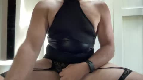 Just Enjoy the Show online show from June 2026 05:00:02 PM
