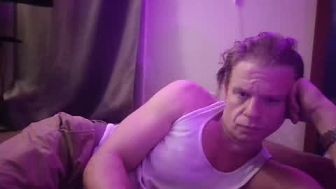 jthesleepy100k online show from November 2025 05:01:02 AM