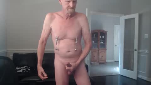 jtull52 online show from December 2024 07:25:02 PM