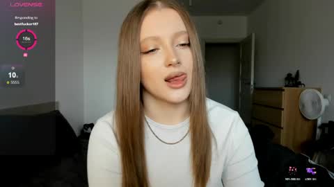 Julia and Julia online show from April 2026 07:47:02 AM