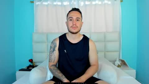 Juan online show from October 2025 07:44:02 PM