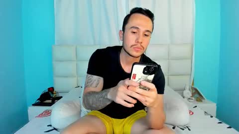 Juan online show from November 2025 10:42:02 PM