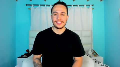 Juan online show from November 2025 09:48:02 PM