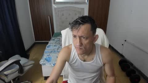 juan_and_luke online show from March 2026 11:32:02 AM