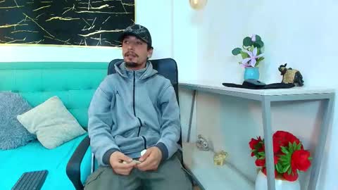 JUAN JOSE online show from January 2026 03:31:01 AM