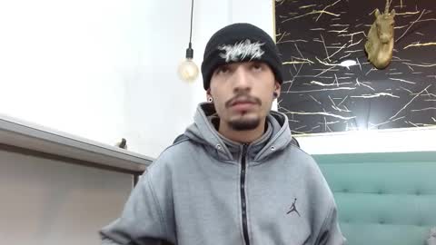 JUAN JOSE online show from January 2026 03:33:01 AM