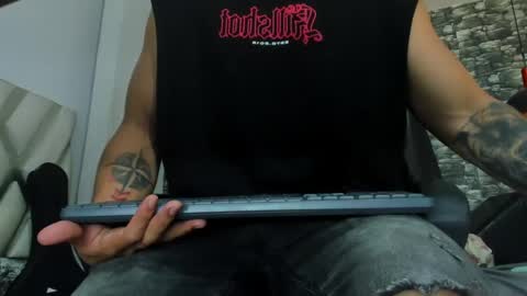 Snapshot of juan_jsmith chatting on March 2025 01:27:02 PM juan_jsmith online show from March 2025 01:27:02 PM