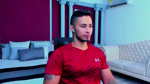 Snapshot of juan_muscle chatting on December 2024 05:46:01 PM juan_muscle online show from December 2024 05:46:01 PM