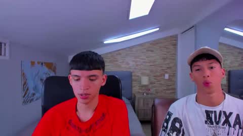 JuanSteven online show from March 2025 04:34:02 AM