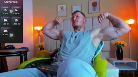 Snapshot of juan_prior chatting on October 2025 01:45:02 PM JUAN online show from October 2025 01:45:02 PM