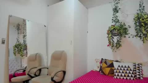 Snapshot of juana_naranjo chatting on July 2026 03:12:02 AM juana_naranjo online show from July 2026 03:12:02 AM