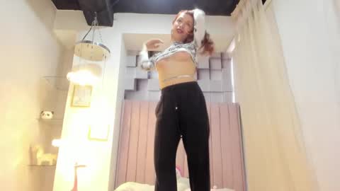 juana_valentina1 online show from March 2025 07:38:01 PM