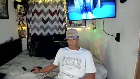 Snapshot of juanbigcock21cm chatting on June 2026 08:52:01 PM juan jose online show from June 2026 08:52:01 PM