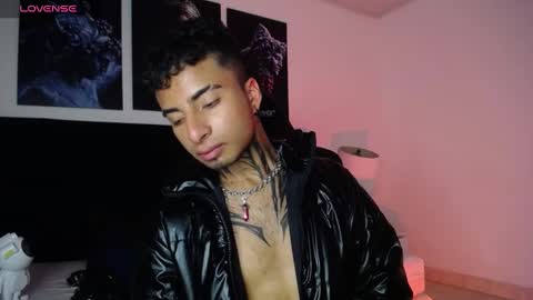 Snapshot of juancamilo66_ chatting on January 2025 03:15:01 AM juancamilo66_ online show from January 2025 03:15:01 AM