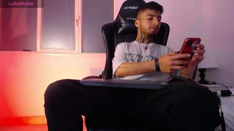 Snapshot of juancamilo66_ chatting on February 2025 04:58:02 AM juancamilo66_ online show from February 2025 04:58:02 AM