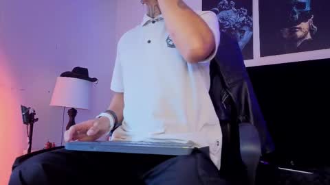 juancamilo66_ online show from March 2026 05:51:02 PM