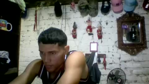 Snapshot of juandavid7261913970 chatting on November 2025 01:07:02 AM juandavid7261913970 online show from November 2025 01:07:02 AM