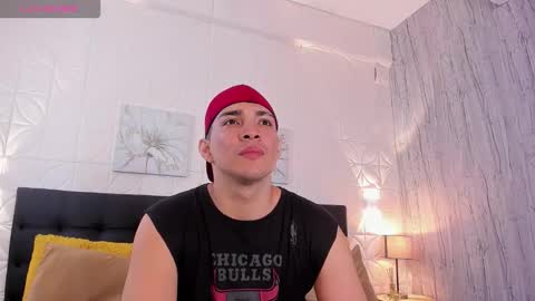 Snapshot of juandiamonds chatting on November 2025 01:32:02 PM Juan David online show from November 2025 01:32:02 PM