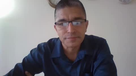 juanearth1 online show from March 2026 09:21:02 PM