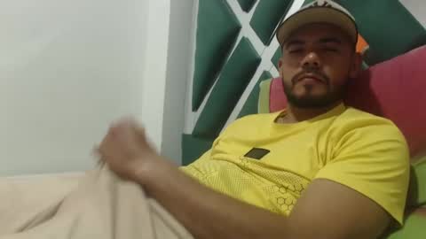 juanfe_style online show from October 2025 05:51:02 AM