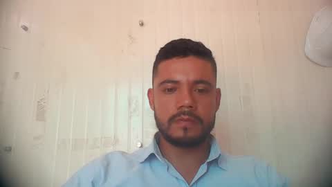 Snapshot of juanfe_style chatting on April 2026 07:05:01 PM juanfe_style online show from April 2026 07:05:01 PM