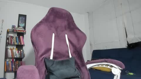 Snapshot of juanisimo_ chatting on September 2025 11:28:02 PM JUANISIMO online show from September 2025 11:28:02 PM