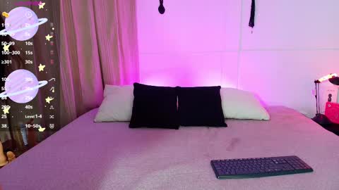 Blue online show from November 2025 04:18:02 PM