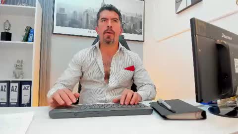 Juan k online show from July 2026 04:30:01 AM