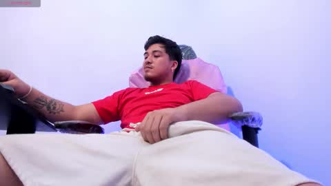 Snapshot of juanmechanic chatting on November 2025 03:23:01 PM JUAN online show from November 2025 03:23:01 PM