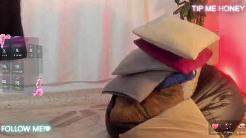 Juan Miguel online show from February 2025 12:58:02 PM