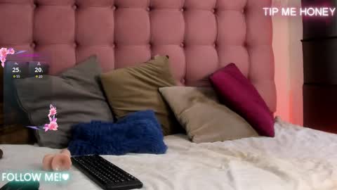 Juan Miguel online show from February 2025 05:39:02 PM