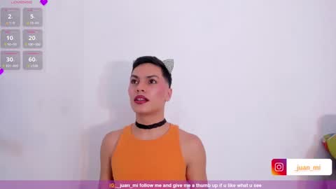 Juan Miguel online show from October 2025 07:04:02 PM