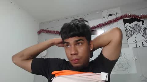 juanse_hot11 online show from January 2025 12:18:01 PM