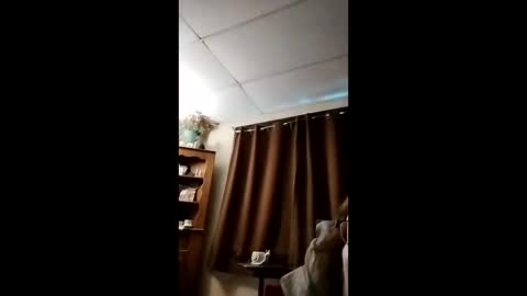 I dont do web cam This thing does a thing of its own online show from May 2026 06:35:02 PM