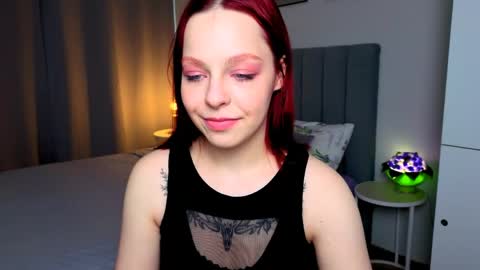 JudyMooon online show from April 2026 11:08:02 AM