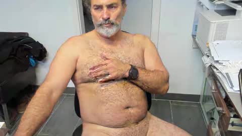 Snapshot of juergenkru chatting on October 2025 04:35:02 PM Giovanni50pro online show from October 2025 04:35:02 PM