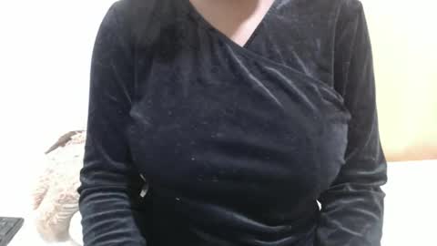 Snapshot of juicebabie chatting on November 2025 11:35:01 AM juicebabie online show from November 2025 11:35:01 AM