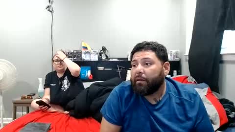 Juiceepawwg420 online show from June 2026 09:28:02 PM