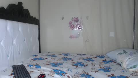 juicy538399 online show from February 2026 02:48:02 AM