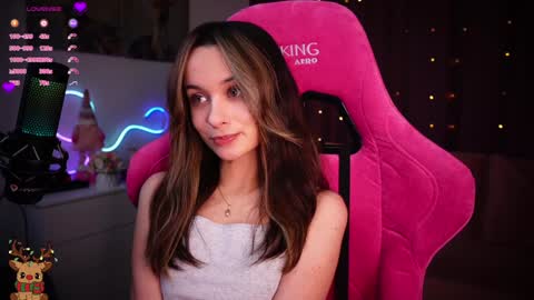 Snapshot of juicy___angel chatting on December 2024 11:13:01 PM Angelina online show from December 2024 11:13:01 PM