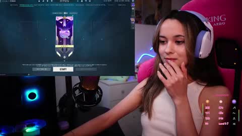 Snapshot of juicy___angel chatting on February 2025 11:26:02 PM Angelina online show from February 2025 11:26:02 PM