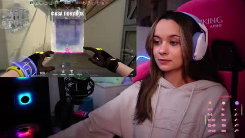 Snapshot of juicy___angel chatting on February 2025 11:20:01 PM Angelina online show from February 2025 11:20:01 PM